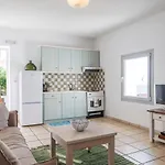 Xydakis Apartment *
